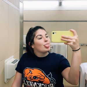 Meet your Posher, Jordyn